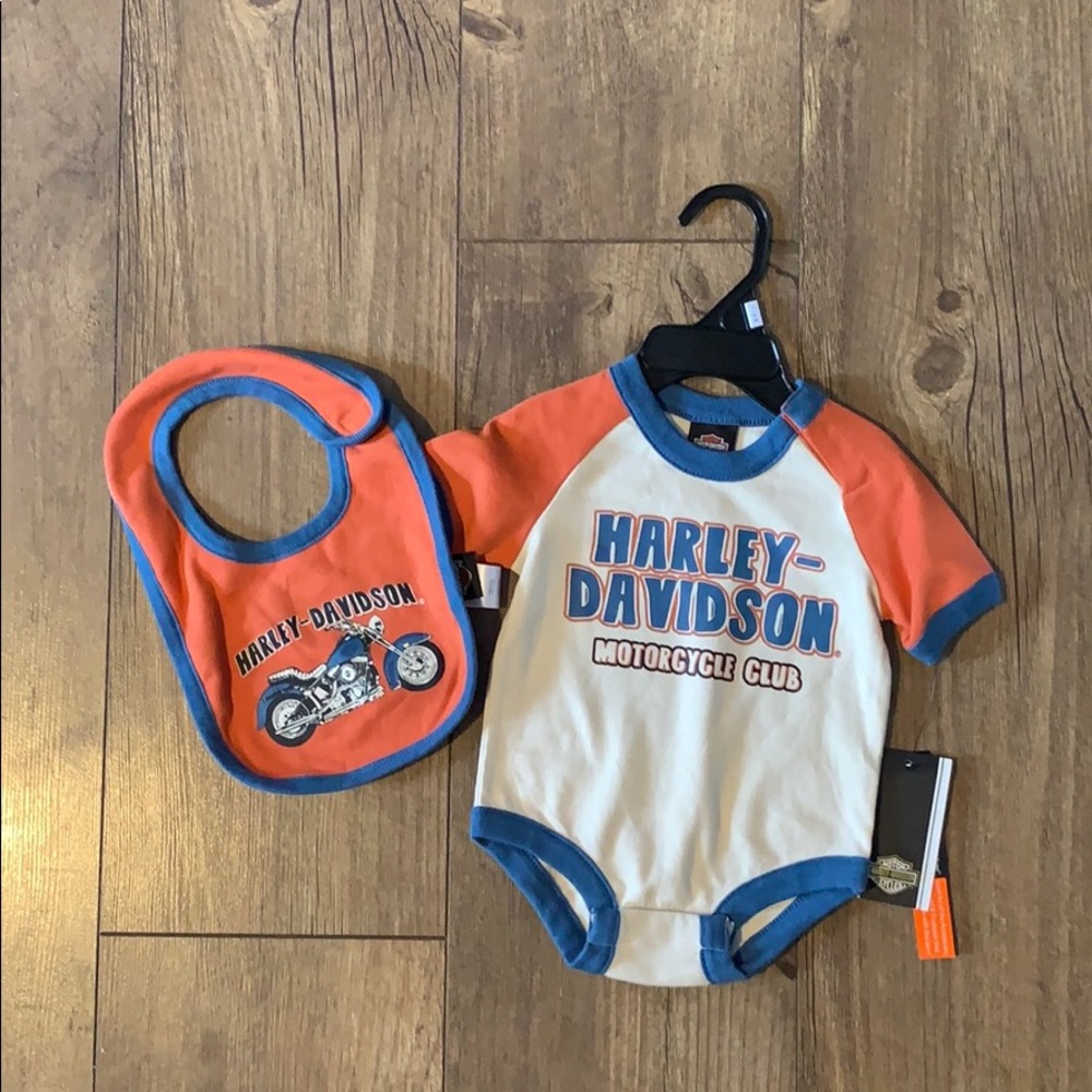 🆕Harley Davidson Bib&Onesie set 3/6 months